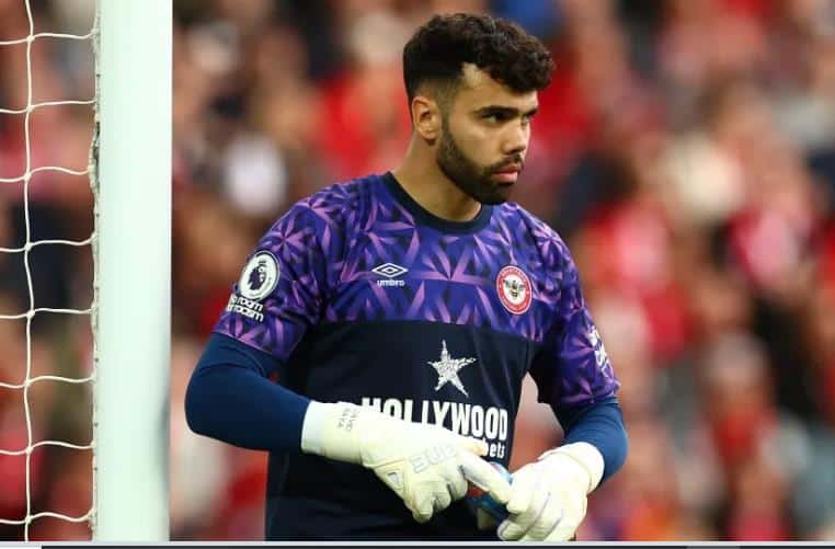 Arsenal bid for David Raya